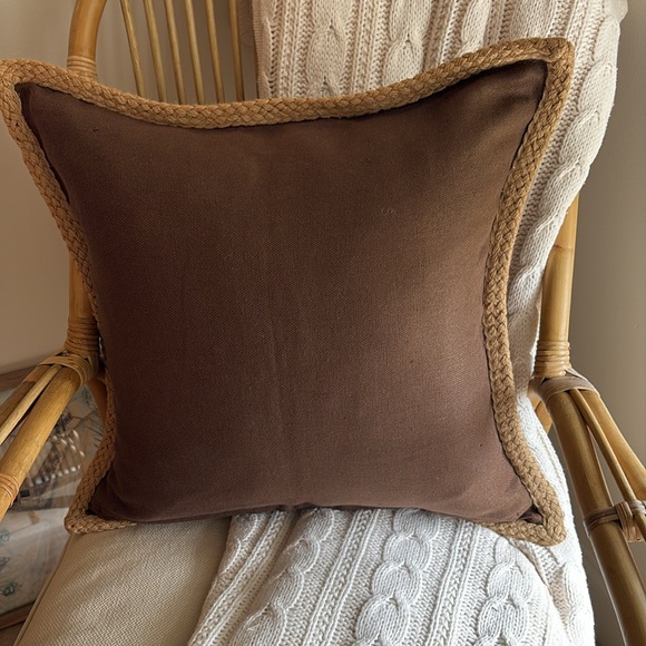 Pottery Barn Brown linen jute trim Pillow - Picture 3 of 6